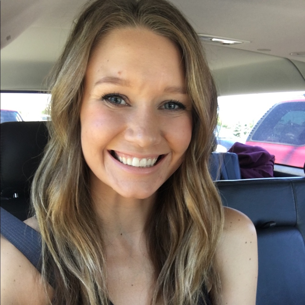 Meet your Posher, Sarah